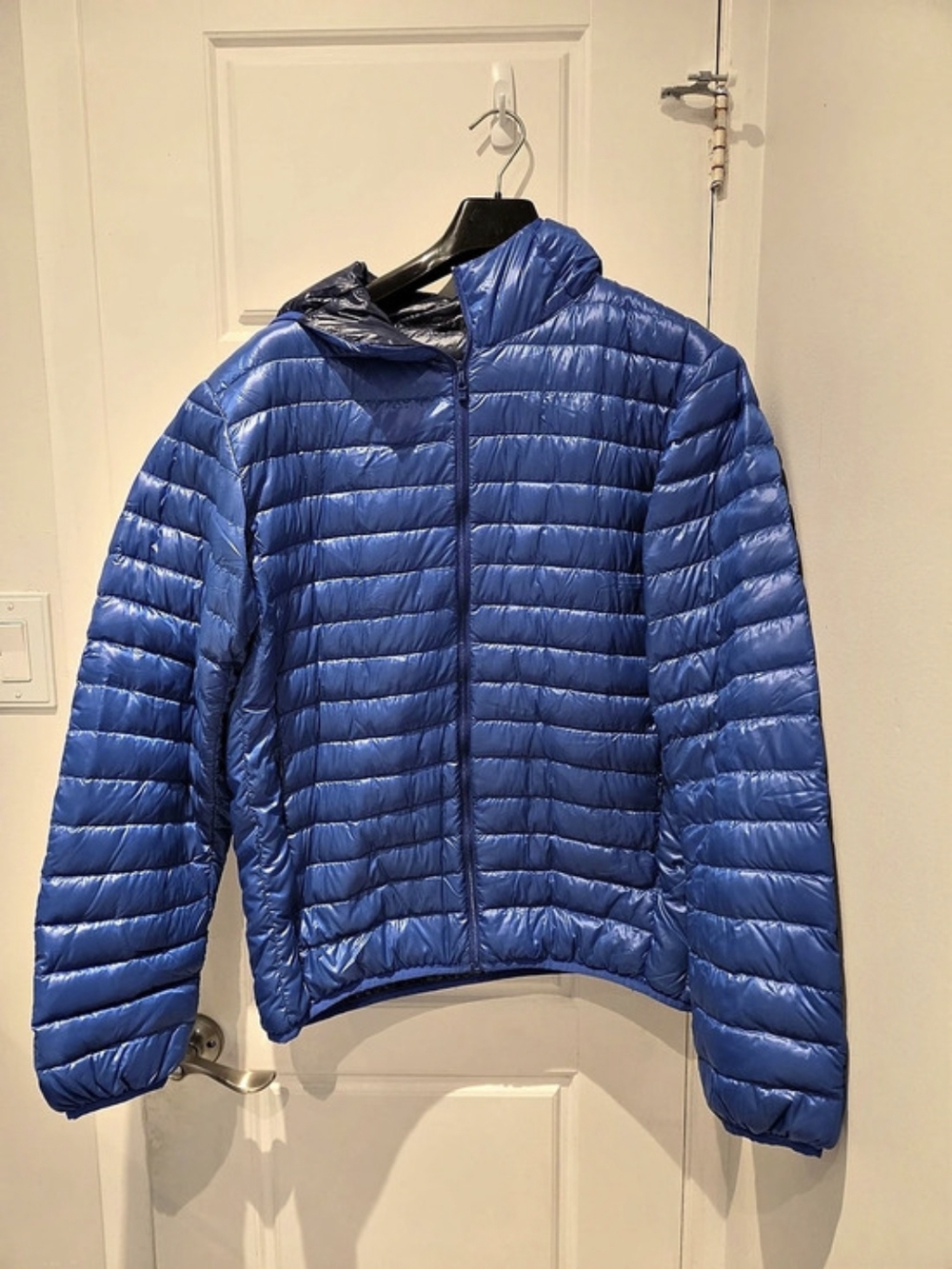 Blue Puffer Jacket Like New Uniqlo